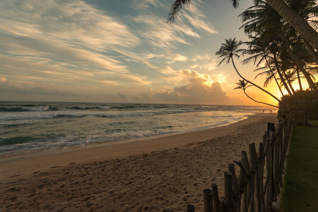 Kk Beach Habaraduwa Central Esterno foto